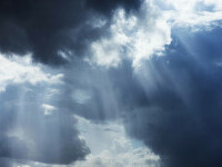 ANM: „Vremea se va răci în majoritatea regiunilor, în următoarele zile”. Ce se întâmplă după 15 mai
