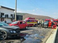 Şapte persoane, transportate la spital în urma unui accident în care au fost implicate trei autoturisme, în Cluj