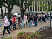 protest sua universitate