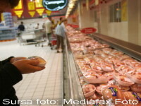 Macelaria Fiscului vinde piept de pui cu 2,5 lei kilogramul