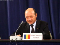 Basescu: Nu e un Guvern convenabil pentru mine, trebuie sa privesc cu atentie la ce face Guvernul