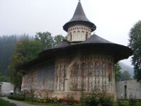 Frescele unice in lume ale manastirilor din Bucovina. Misterul culorilor imposibil de reprodus