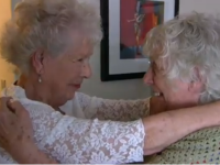 Gemenele care au trait separat timp de 78 de ani. Au avut vieti asemanatoare, desi le-au despartit 8000 de kilometri