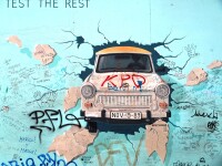 Graffiti, Berlin - Shutterstock