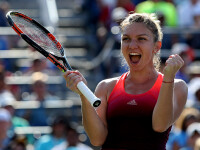 Simona Halep a trecut de primul tur la Roland Garros, cu scorul 2-6, 6-1, 6-1