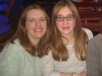 O adolescentă a fugit de acasă pentru a se căsători cu un bărbat mai în vârstă