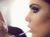 O femeie trebuie să se îmbete în fiecare lună la locul de muncă: „E amuzant”