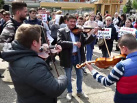 protest Școala Populară