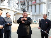 Kim Jong-Un a reapărut la Phenian, de 1 Mai. Primele imagini după dispariţie