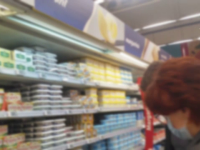 Atenție la falsurile în materie de brânzeturi şi lactate. Grăsime tartinabilă, vândută ca unt