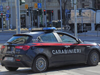 mașină carabinieri