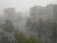 Vijelii, ploi și grindină în București. Până când e valabilă avertizarea ANM