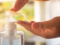 (P) 10 lucruri de stiut despre un dezinfectant pentru maini