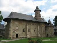 O mănăstire centru de carantină nu vrea niciun ban de la stat. ”Așa a făcut biserica întotdeauna când țara a avut nevoie”