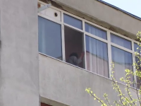 Gest curajos al unui copil din Iași. A intrat într-un apartament plin de fum pentru a salva o bătrână