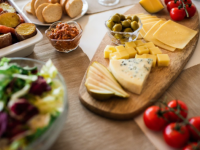 (P) 5 idei de platouri festive cu aperitive reci