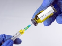 România ar putea vaccina și băieții împotriva HPV. Care sunt grupele de vârstă