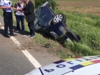 Accident inexplicabil în Prahova. S-au răsturnat cu mașina pe drum drept, fără niciun obstacol