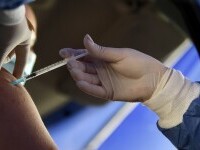 Ludovic Orban anunță că românii ar putea plăti pentru a fi vaccinați anti-Covid-19