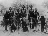 Germania recunoaște că a comis un genocid în Namibia, unde a ucis 70.000 de băștinași. Plătește 1,1 miliarde de euro în rate