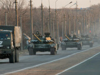 Armata rusă îşi măreşte efectivele în estul teritoriului ucrainean