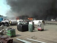 Incendiu de proporții lângă Oradea, la un depozit de mărfuri. Angajat: „M-a picurat cu smoală”
