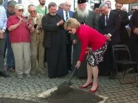 Margareta plantează un stejar la Timișoara