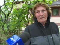 Bătrână atacată de hoți în casă, într-o localitate din Dâmbovița. „În trei zile te îngropăm”