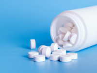 Paracetamolul, „cea mai periculoasă pastilă luată fără prescripție medicală”. Un anumit tip provoacă insuficiență hepatică