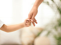 Andreea Cornea, psiholog clinician: „Educația sexuală începe cu încrederea părinte-copil”
