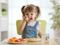 Dieta recomandată copiilor. Alimentele care contribuie la creșterea în înălțime