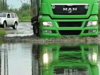 Ploi torențiale, grindină și inundații pe străzile din Maramureș și Cluj. S-au emis și mesaje RO-ALERT