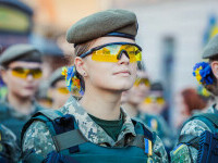 femei armata ucraina