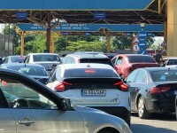 Coloane de maşini de kilometri la intrarea în țară dinspre Bulgaria. Sute de români se întorc acasă după vacanţa de Paşte