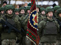Primul stat NATO care anunță că este „pregătit să trimită trupe în Ucraina”. Amenințarea Moscovei