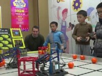 Milioane de elevi din China învață despre AI. „Învață să construiască roboți înainte să învețe să meargă pe bicicletă”