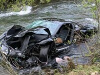 Un Ferrari a căzut într-un râu. Șoferul de 78 de ani și partenera sa au murit, în Spania