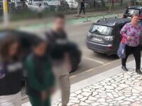 Patru hoți de buzunare s-au îmbogățit în patru luni. Câți bani au furat până să fie prinși