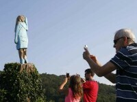 statuie melania trump furata