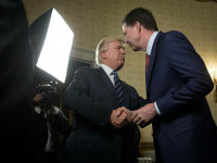 Trump îl acuză pe fostul director FBI că a cerut asasinarea sa printr-un mesaj codificat cu scoici