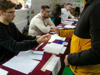 Reacția Poliției după ce AUR a acuzat că sunt buletine ștampilate cu numele lui Nicușor Dan