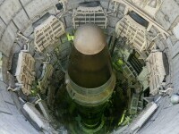 În cinci ani, UE ar putea avea suficiente focoase nucleare pentru a descuraja Rusia și să scape de “șantajul” SUA | INTERVIU