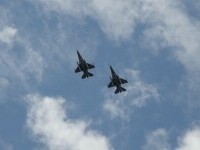 Încă două aeronave F-16 au sosit în România din Norvegia