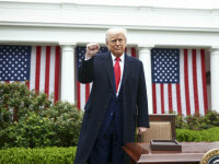 FT: Trump cere tarife vamale minime de 15-20% pentru importurile din Uniunea Europeană