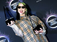 Billie Eilish a dominat American Music Awards. Artista a câștigat toate cele 7 premii pentru care a fost nominalizată