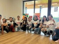 Îi spun Micul Einstein, dar îl privesc de sus. Micul geniu blând care transformă bullying-ul în performanță