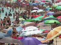 Litoralul românesc, mai scump. Cât plătim în plus vara aceasta pentru o noapte de cazare la mare