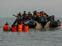 Cel puțin 12 migranți au murit după ce o ambarcațiune s-a răsturnat în largul Senegalului