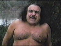 Ti-ar placea sa-l vezi pe Danny DeVito nud?!