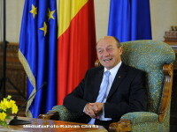 Basescu despre inghetarea pensiilor si salariilor: Indiferent de rezultatul la CC, bani nu exista